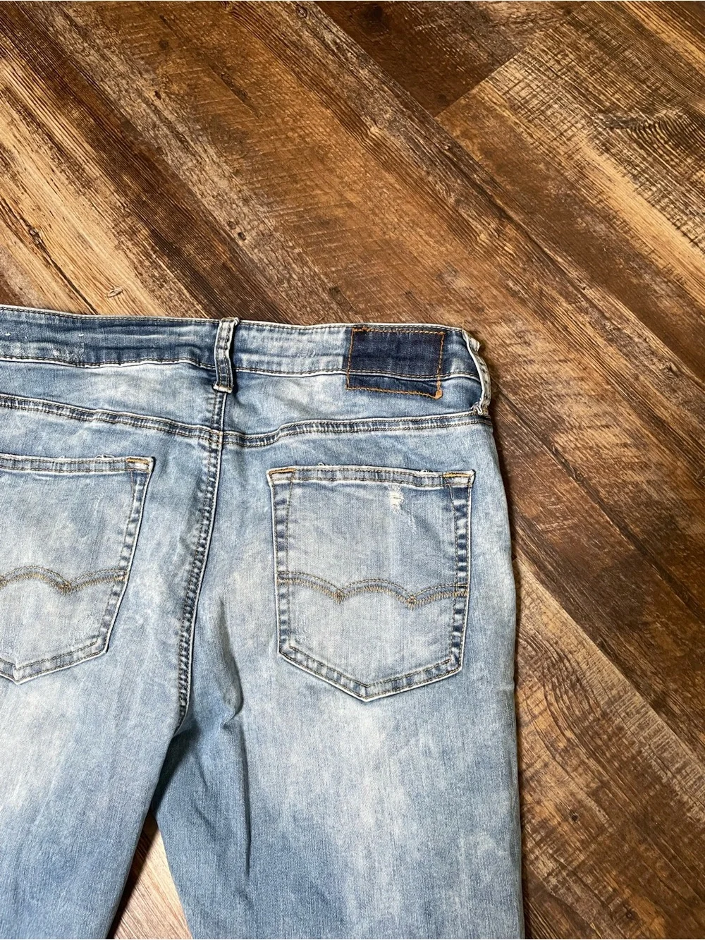 American Eagle Outfitters Light Blue Slim Distressed Jeans